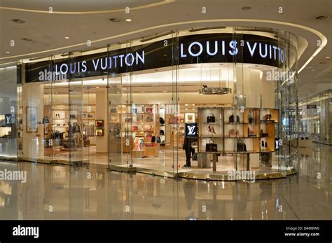 louis vuitton shops in london|louis vuitton factory outlet uk.